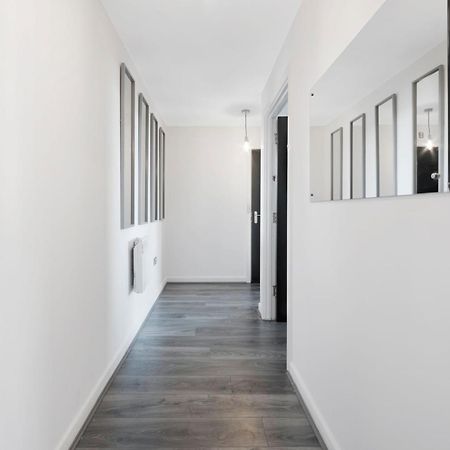 Penthouse W/ Hot Tub Near Stratford, Westfield Apartment ลอนดอน ภายนอก รูปภาพ